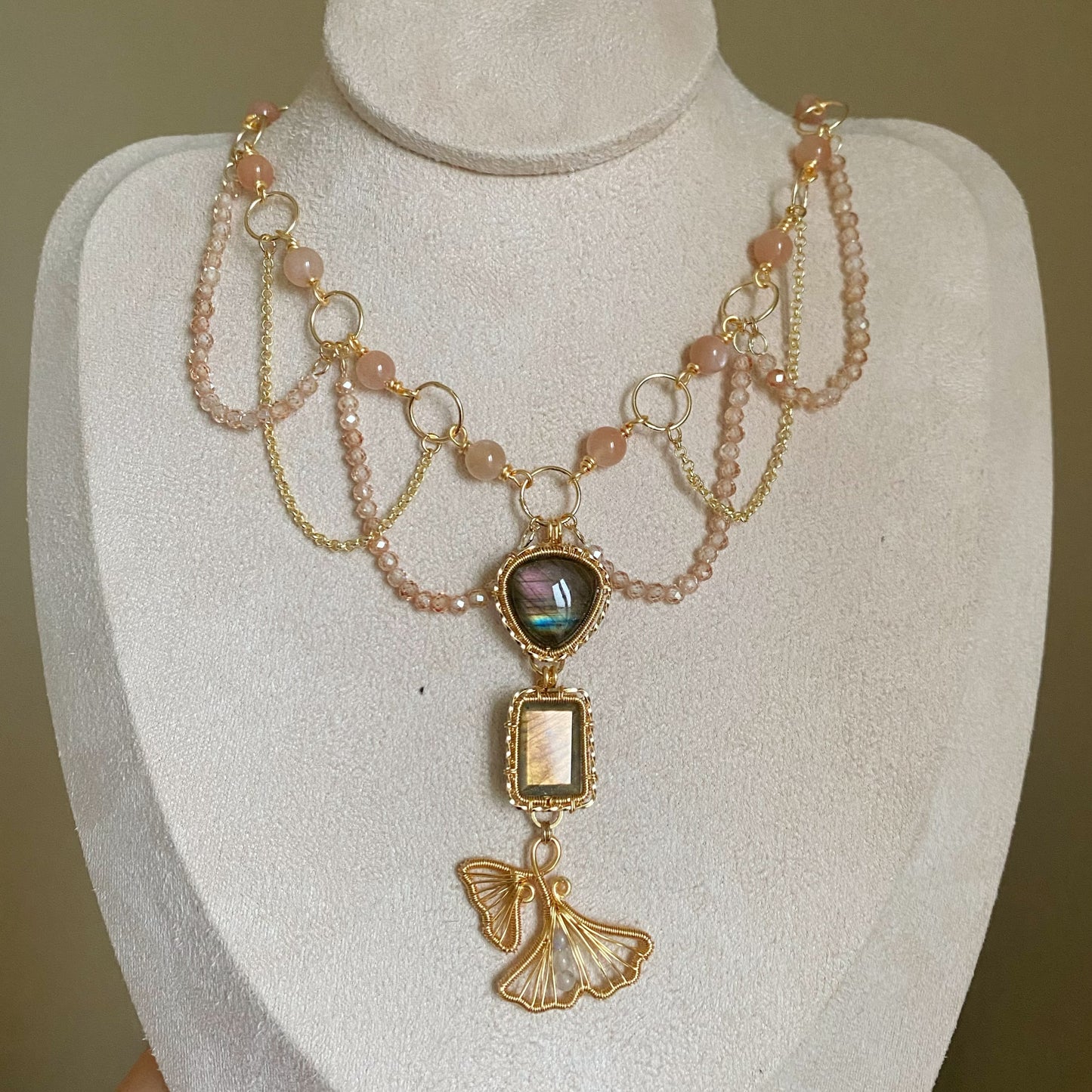 Handmade Labradorite And Gingko Necklace