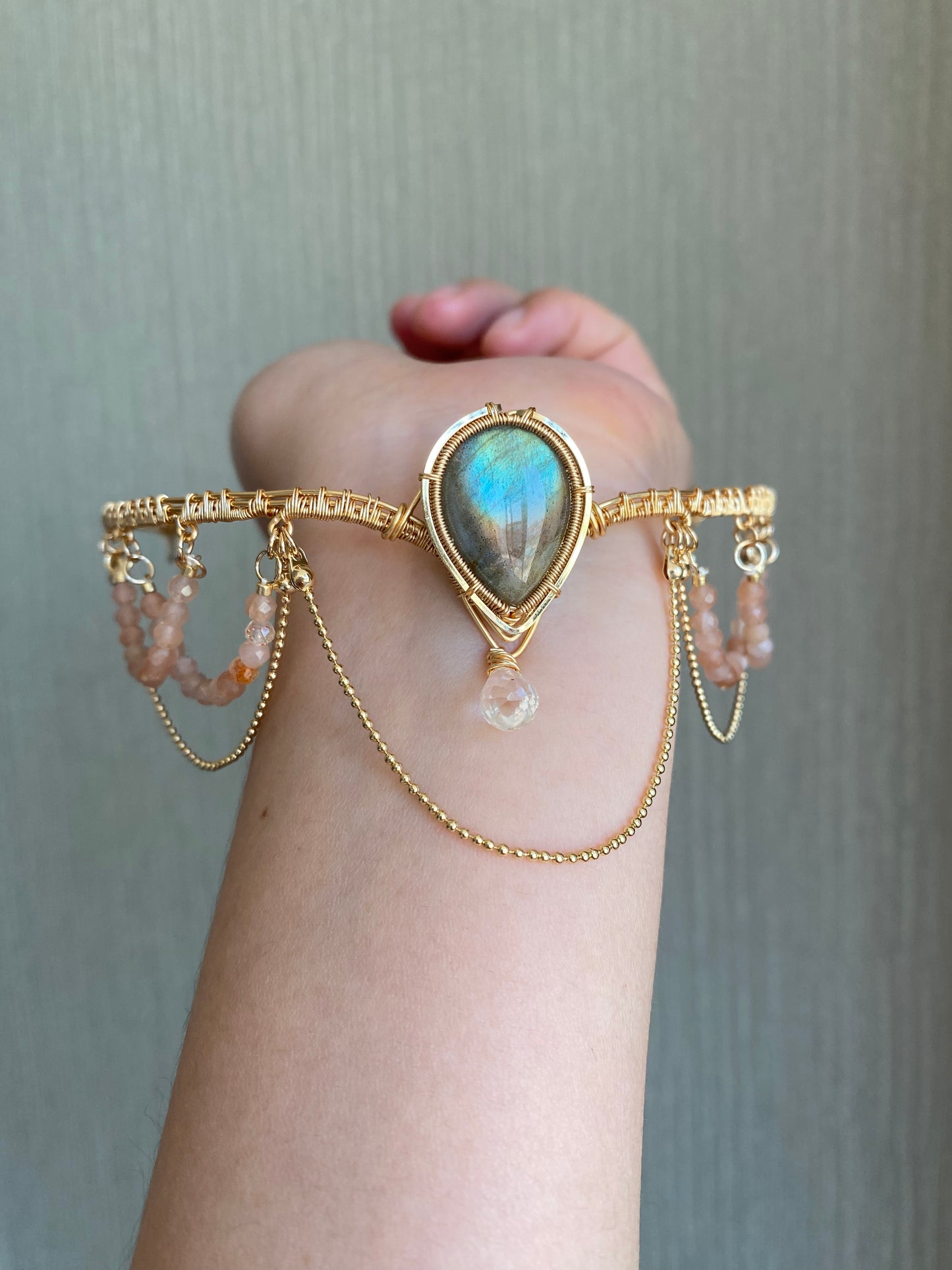 Handmade Labradorite and Peach Moonstone Choker - Wire Wrapped Jewelry