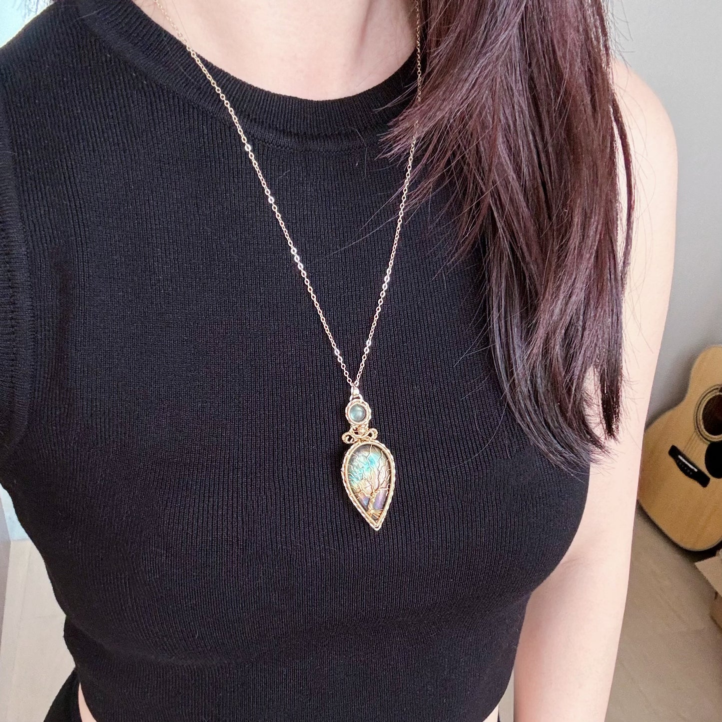 「Tree of life」Handmade Rainbow Labradorite Necklace - Wire Wrapped Jewelry