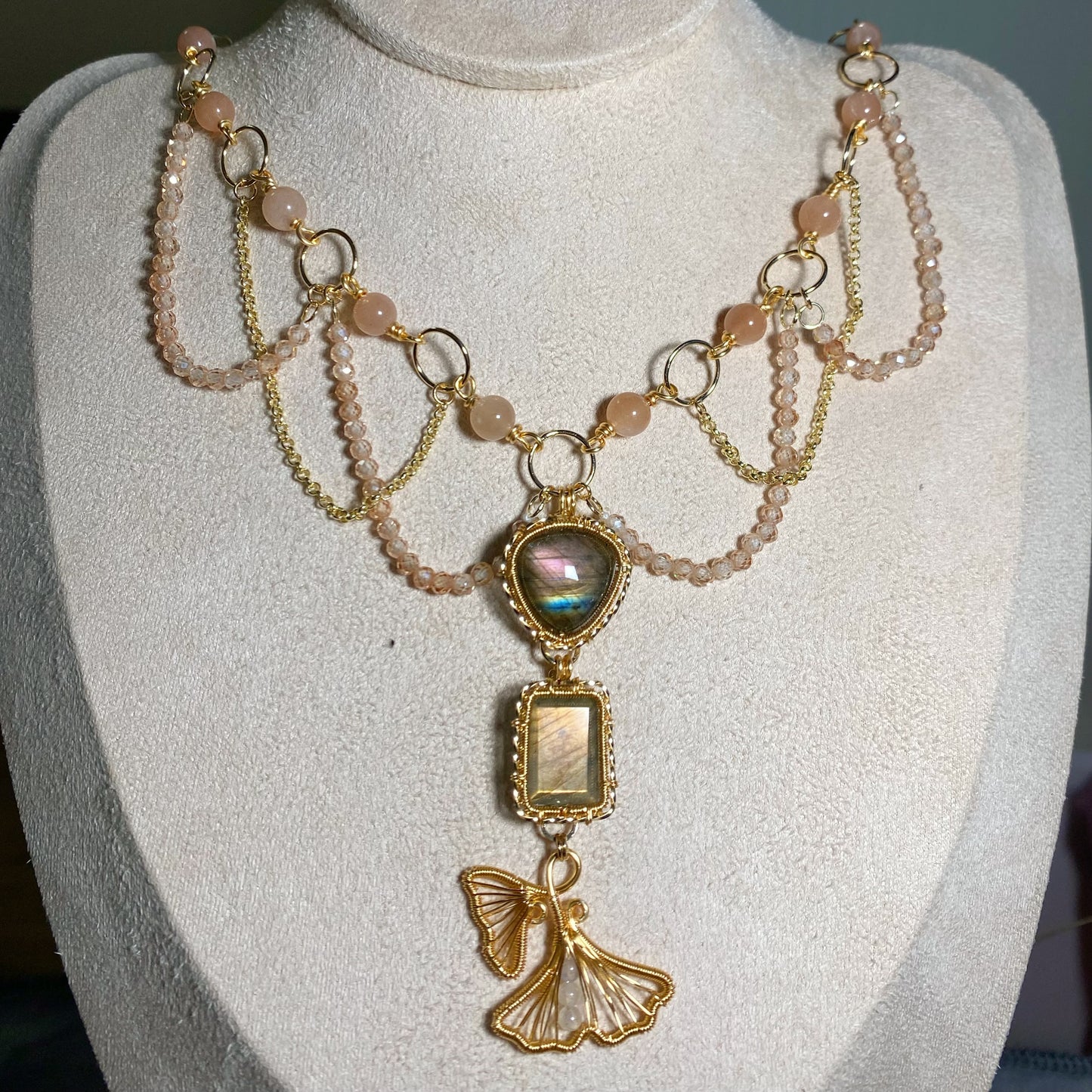 Handmade Labradorite And Gingko Necklace