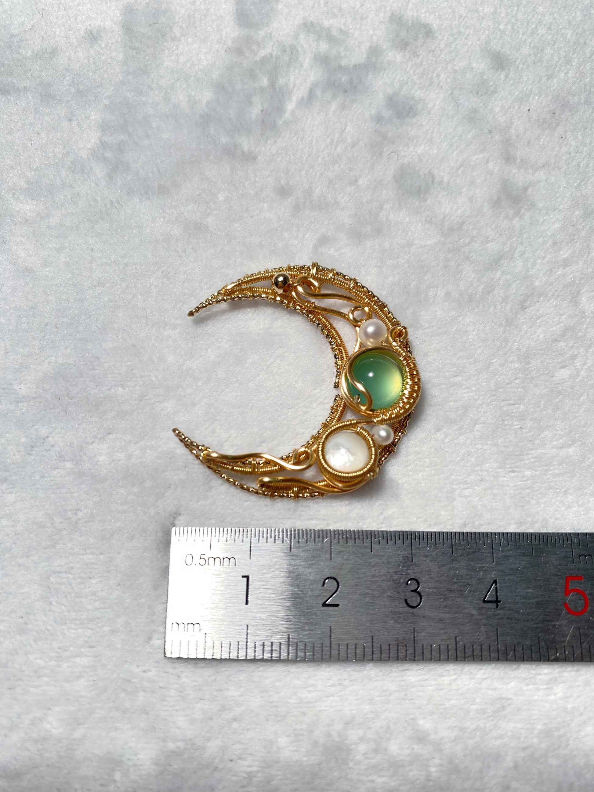 The size is around 3x3 cm