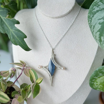 「Star」Handmade Blue Labradorite Necklace - Wire Wrapped Jewelry