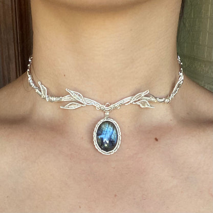Handmade Leaves And Labradorite Choker In Silver - Wire Wrapped Jewelry