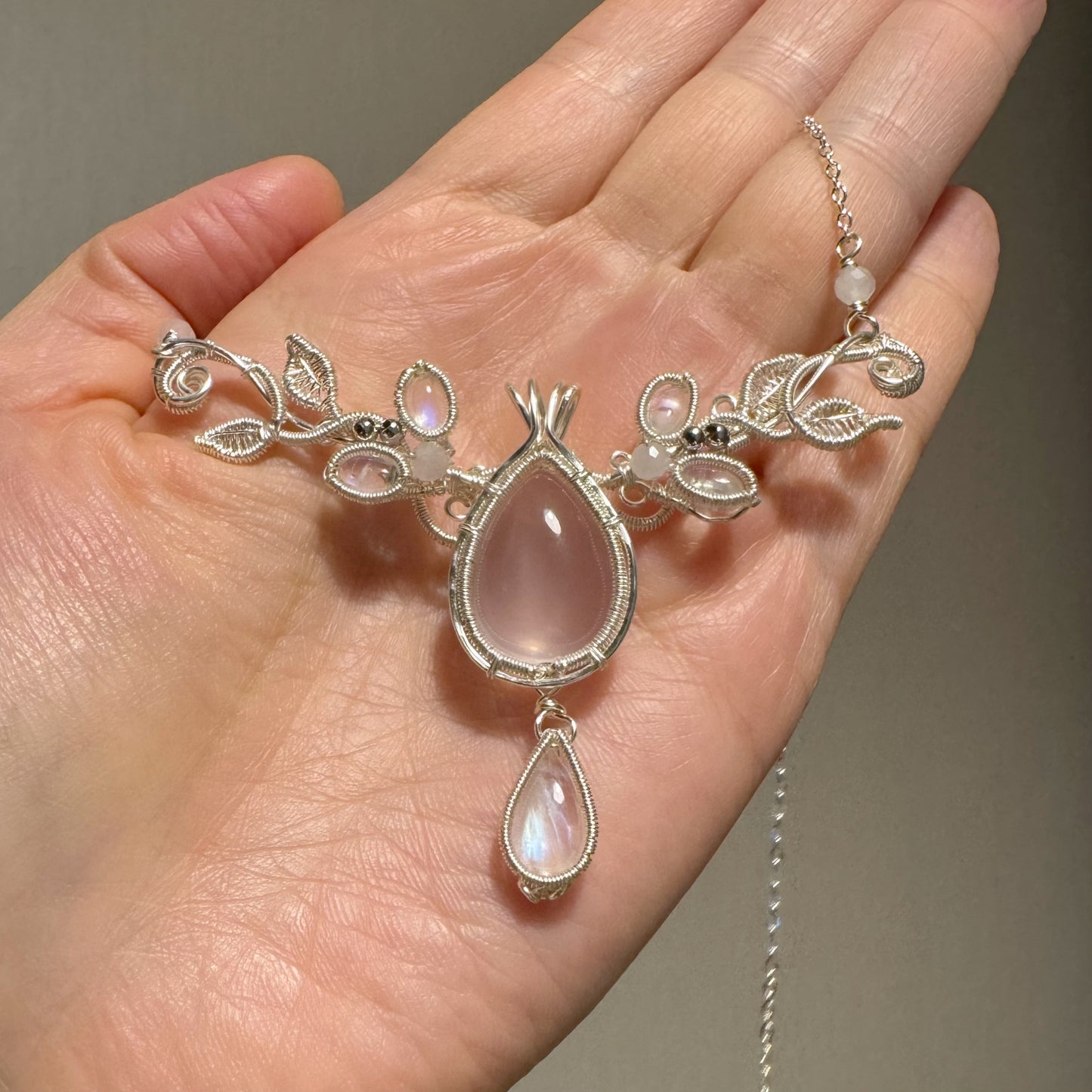 [Sakura] Handmade Rose Quartz Necklace - Wire Wrapped Jewelry
