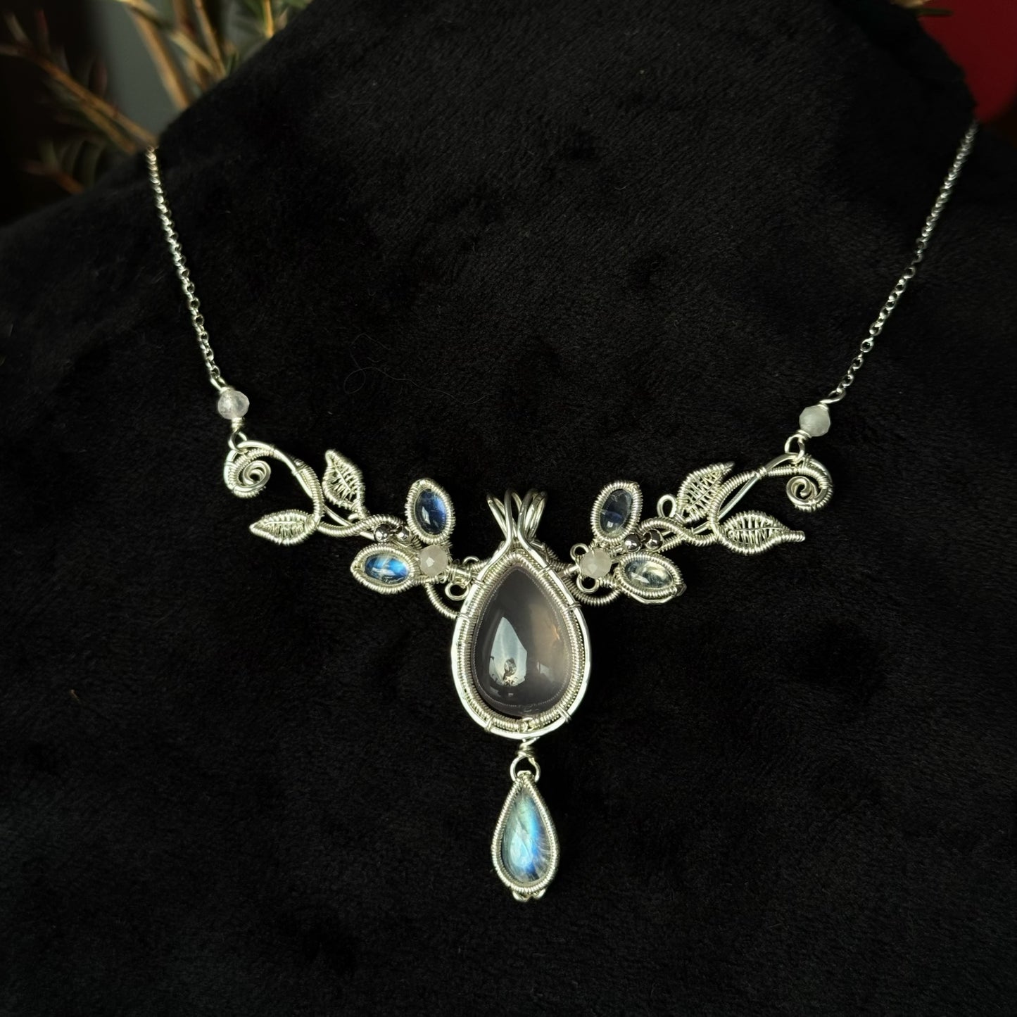 [Sakura] Handmade Rose Quartz Necklace - Wire Wrapped Jewelry