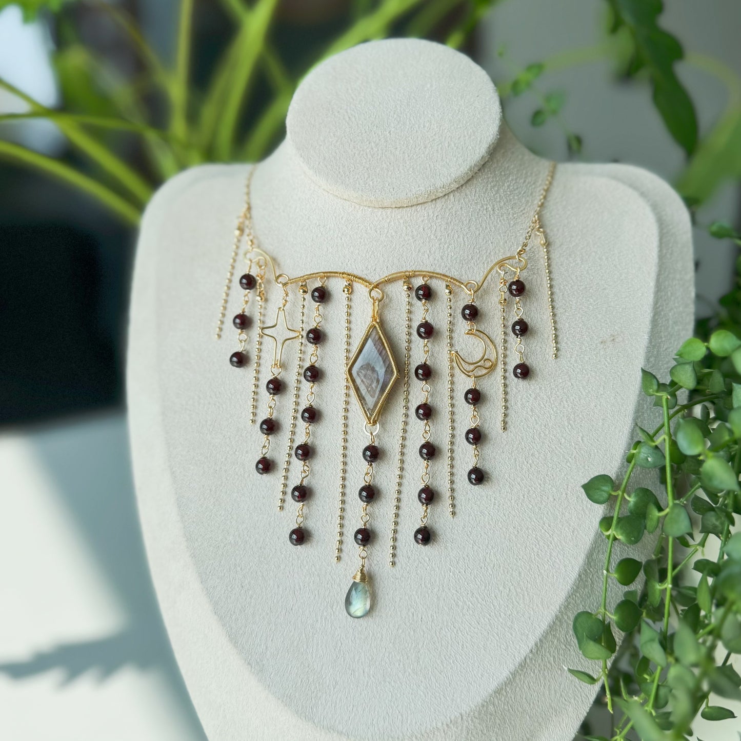 [Waterfall] Handmade Labradorite And Garnet Necklace - Wire Wrapped Jewelry