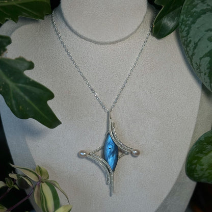 「Star」Handmade Blue Labradorite Necklace - Wire Wrapped Jewelry