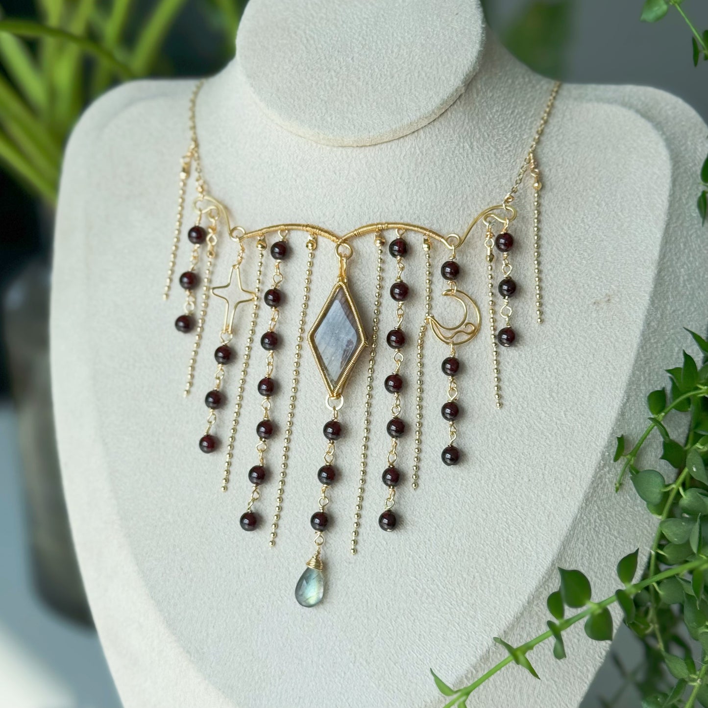 [Waterfall] Handmade Labradorite And Garnet Necklace - Wire Wrapped Jewelry
